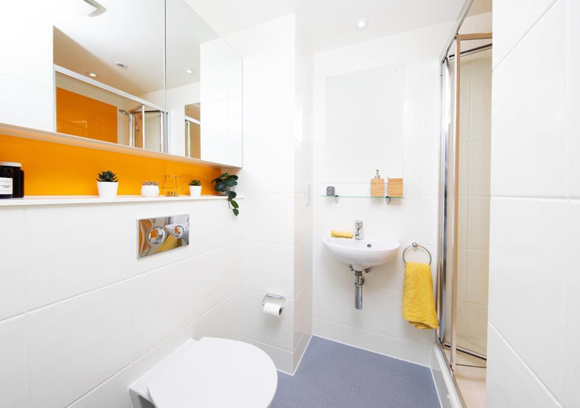 For Students Only Ensuite Bedrooms With Shared Kitchen At Cathedral Point In Winchester Exterior foto